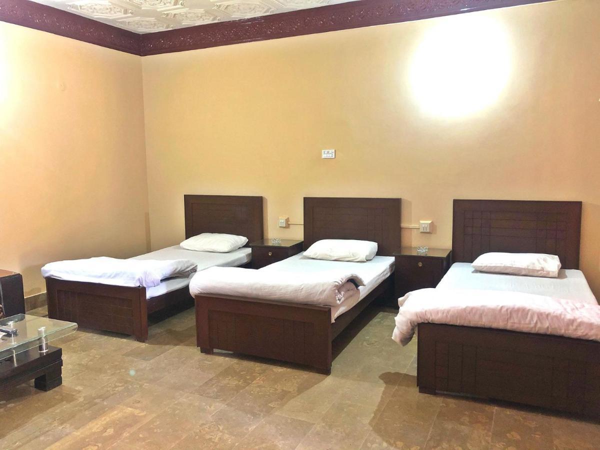 Babar House Hotel ไฟซาลาบัด ภายนอก รูปภาพ